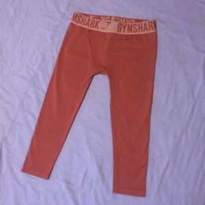 Gym Shark Crop Leggings
